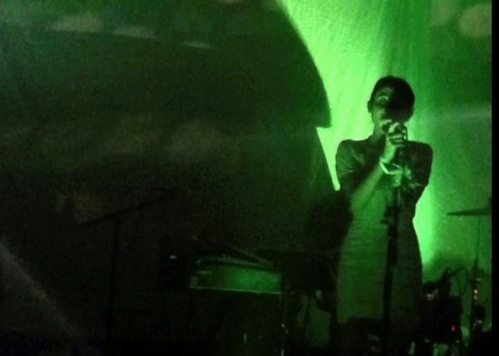 Hundred Waters Live