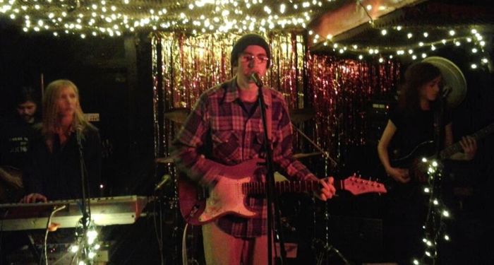 Breakfast In Fur live