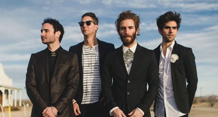 Smallpools by Anna Lee