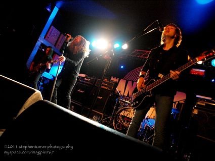 the_answer_PA197037_opt